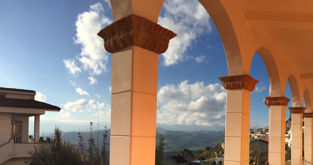 B&B Castello Michelina San Nicola dellʼAlto Buitenkant foto