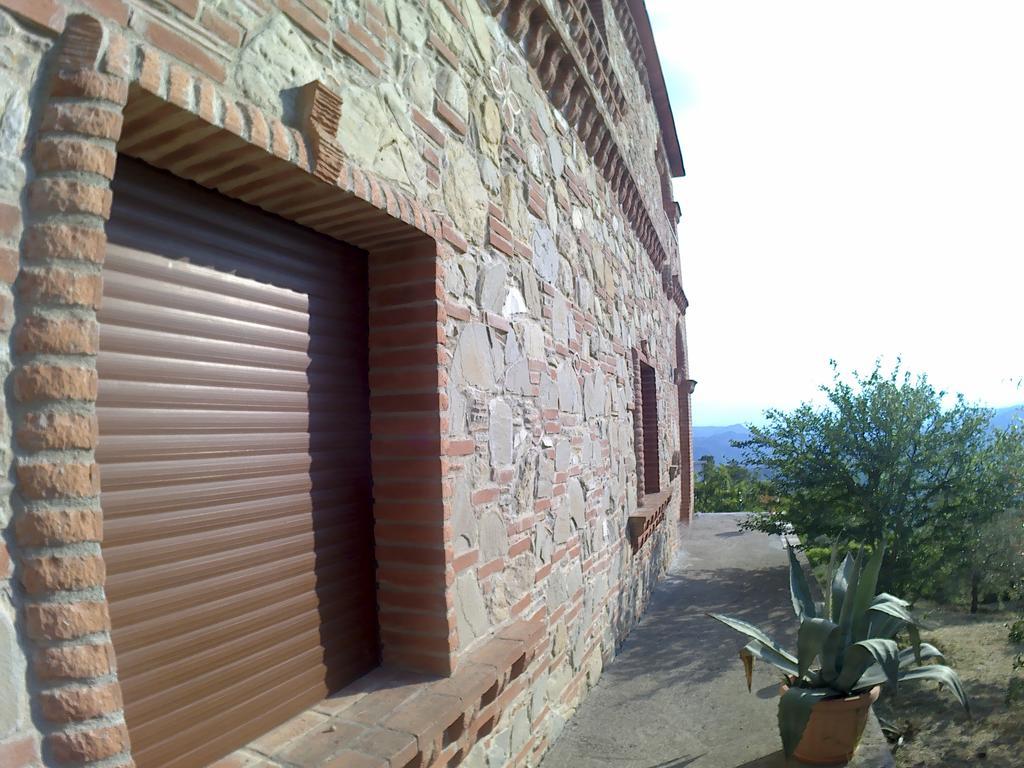 B&B Castello Michelina San Nicola dellʼAlto Buitenkant foto