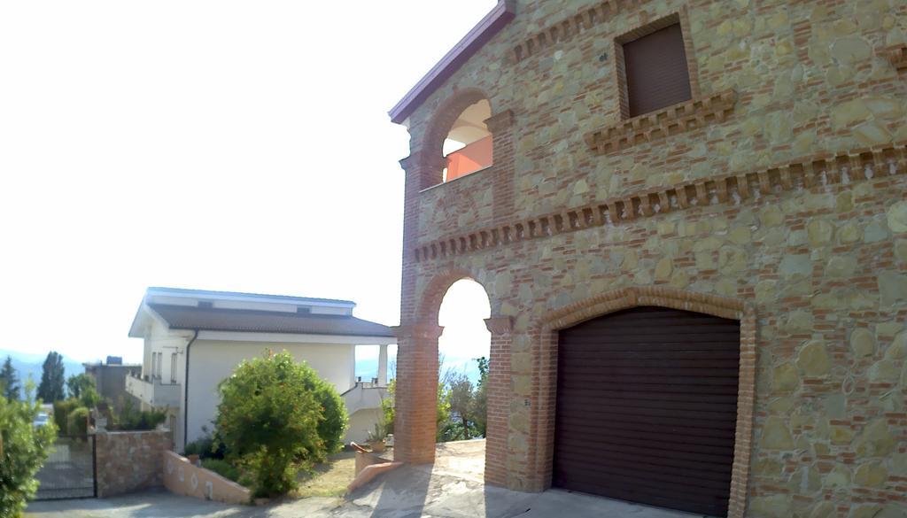 B&B Castello Michelina San Nicola dellʼAlto Buitenkant foto