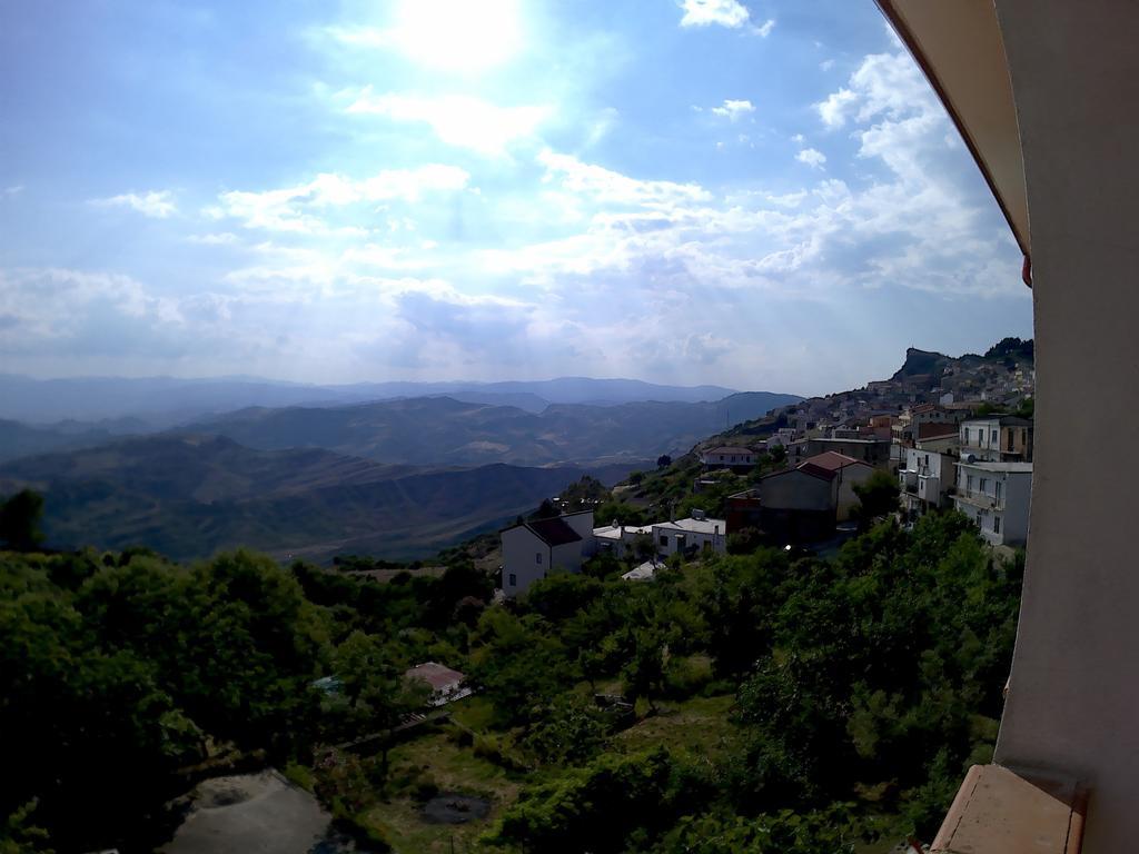 B&B Castello Michelina San Nicola dellʼAlto Buitenkant foto